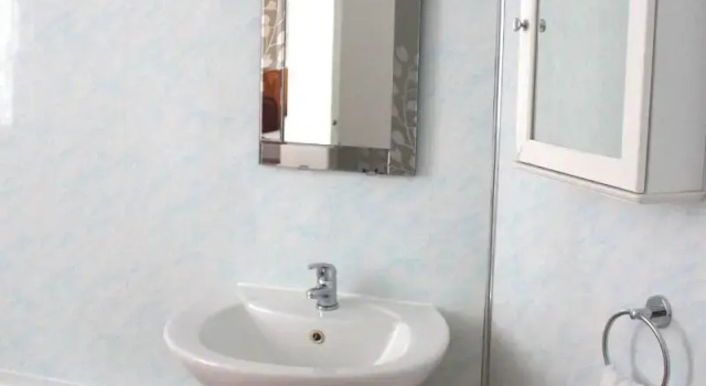 Четырёхместный номер Standard Stanley House Hotel