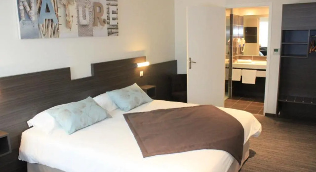 Номер Comfort Hôtel Restaurant Bel Air Crevin - Axe Rennes Nantes