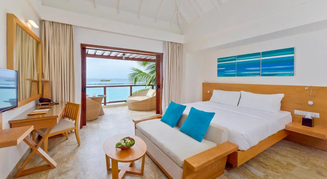 Номер Superior Vista Summer Island Maldives