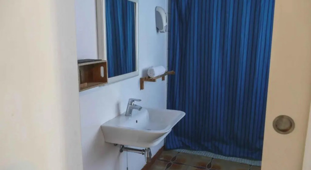 Трёхместный номер Standard Hostal Cling 43