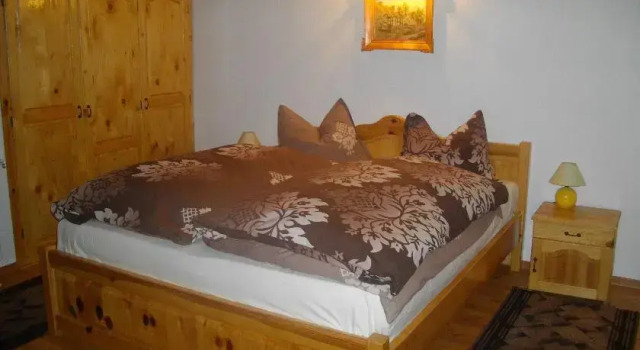 Hotel Four Seasons, Book Villa Hotels in Sofia with Parking, Parking