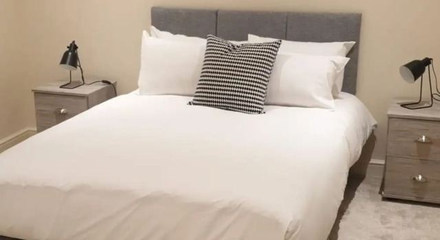 Cityscape Two Bedroom Apartment Ipswich, Varaa Huoneisto Asunnot kohteessa Merseyside, Huoneisto