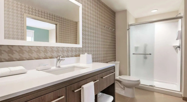 Двухместный люкс c 1 комнатой Home2 Suites By Hilton Rochester Greece