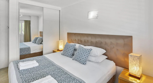 Апартаменты Standard Agincourt Beachfront Apartments