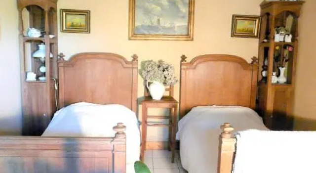 Holiday Home Lieu dit Soulaleve, Book Hotel Tremolat Red Perigord