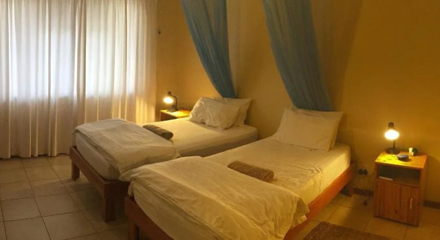 Brandberg Rest Camp, Rezervovat Hotel Hotely v Daures s parkováním, Parkování