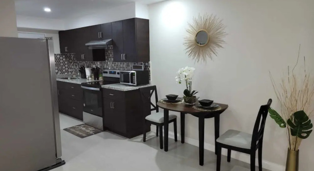 Апартаменты Luxury Bayfront Villas and Apt