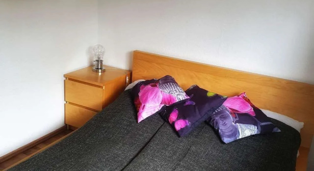 Ruhiger Bungalow am Hennesee mit Terrasse
