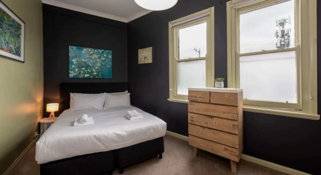Unique 2BR Converted Storefront APT in Alphington!