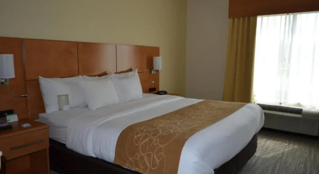 Люкс Comfort Suites Bossier City - Shreveport