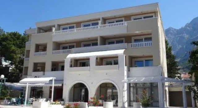 Apartments Ruza, Забронировать Апартаменты/квартира Макарска Biokovo Nature Park, рядом с Францисканский монастырь