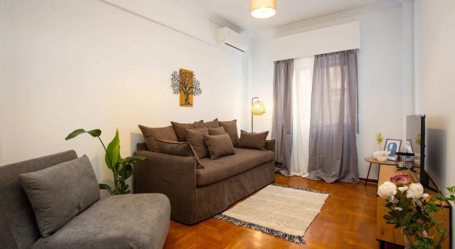 Апартаменты Central Athens Fully-equipped Getaway in Victoria