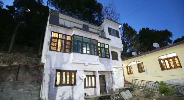 OYO 12307 Home Cozy 2BHK Parwanoo Kasauli, Buchen Sie Hotel Parwanoo Haryana