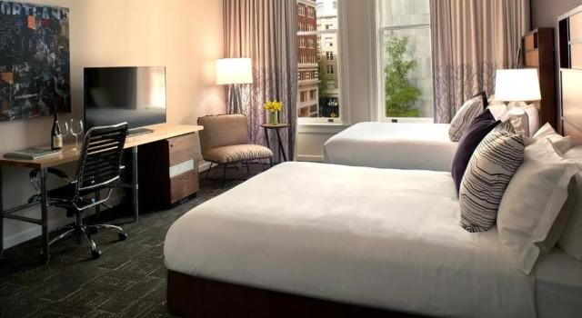 Четырёхместный номер Standard Kimpton Hotel Vintage Portland by IHG