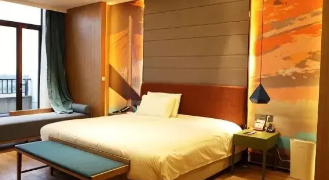 Люкс Deluxe Maison New Century Hotel Shanghai Changxing Island