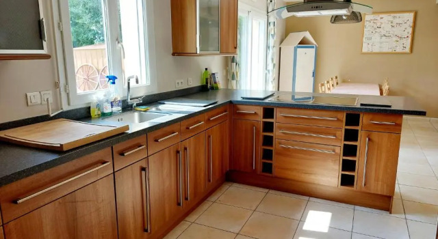 Коттедж Chambres dhôtes - Bed & Breakfast Homestay