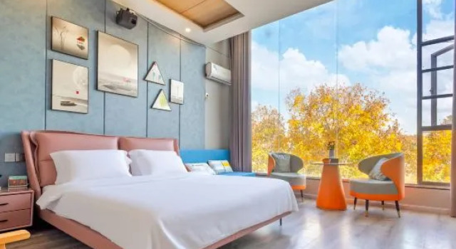 Люкс Deluxe Suizhou Peninsula Lake View Hotel (Suizhou Museum)