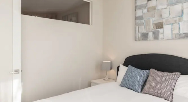 Апартаменты с 3 комнатами Parc Avenue Lofts