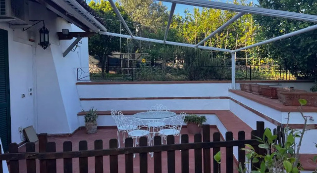 Вилла Wine cantina built in 1922 converted into Villa