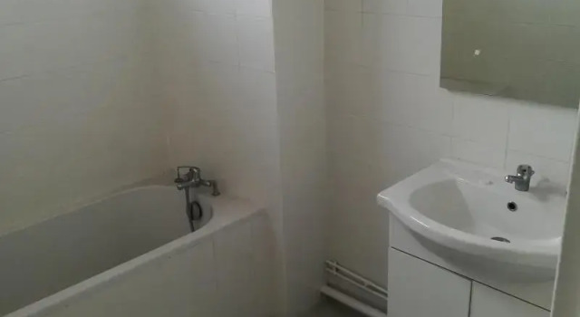 Номер Economy Guesthouse in Sarcelles near Paris Center