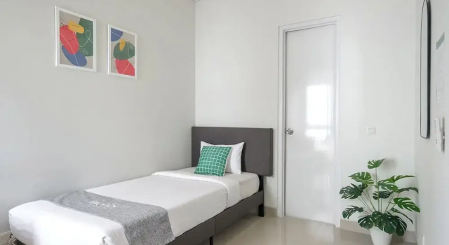 Mono Coliving at BSD City, Prenota Hotel Legok West Java