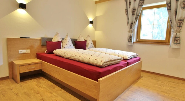 Spacious Apartment in Saalbach with Ski Boot Heaters