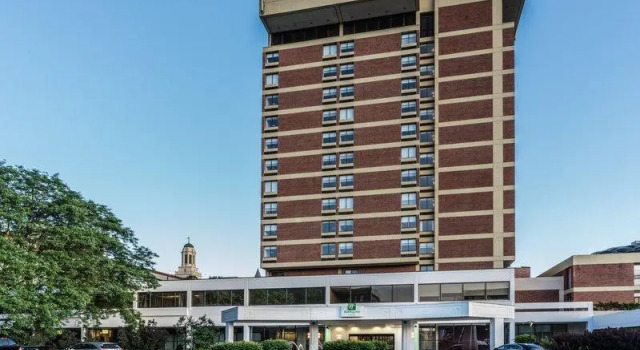 Одноместный полулюкс Holiday Inn & Suites Pittsfield-Berkshires by IHG