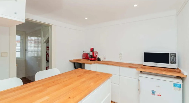 Апартаменты c 1 комнатой Attic Apartment With Balcony in Bairro Alto