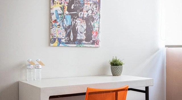Апартаменты Acropolis Pop Art Apartment