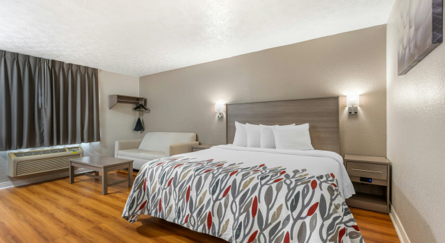 Red Roof Inn Greencastle South – Cloverdale, Prenota Hotel Hotel a Cloverdale con parcheggio, Parcheggio