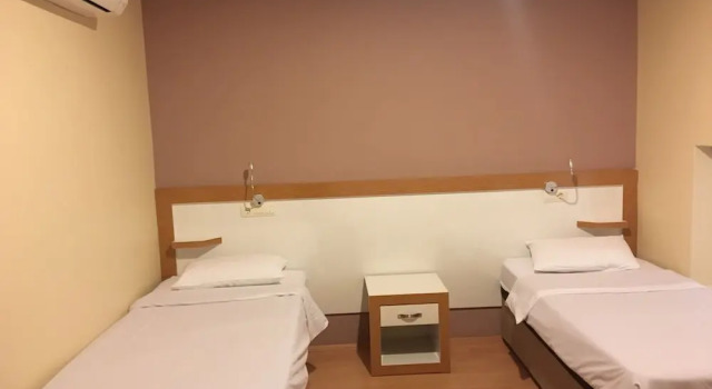 Ender Otel, Rezerwuj Hotel Hotele w Denizli z parkingiem, Parking