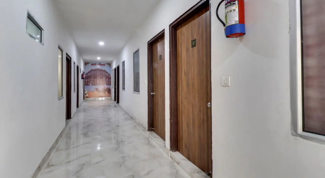 OYO 64864 Hotel Rj18, Rezervovat Hotel Hotely v Rajasthan s parkováním, Parkování