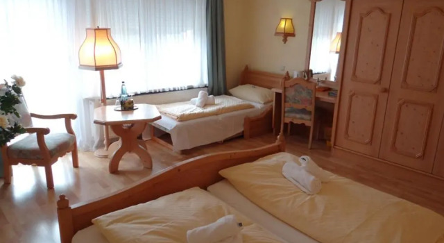 Трёхместный номер Standard Haus am Walde
