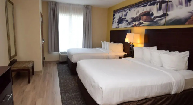 Люкс Comfort Cicero Grand - Syracuse North