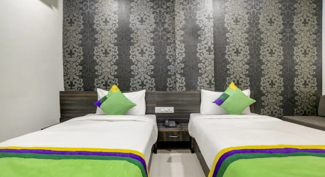 Номер Deluxe Treebo Grand Euro Pipliyahana Square