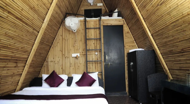 Beyond Stay Ananhyam Resort Sattal, Забронировать Курортный отель Нойда штат Уттар-Прадеш