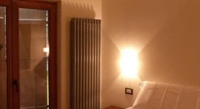 B&B La Petite Eclipse, Забронировать Отель Брюссель Брюссельский столичный регион, рядом с Нотр-Дам-Дю-Саблон