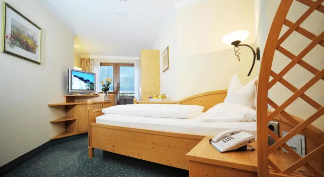 Одноместный номер Standard с красивым видом из окна Thermal-Badhotel Kirchler