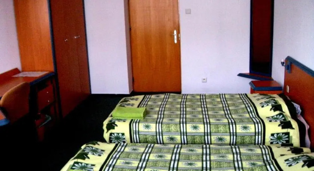 Greenport, Prenota Hotel Targówek 