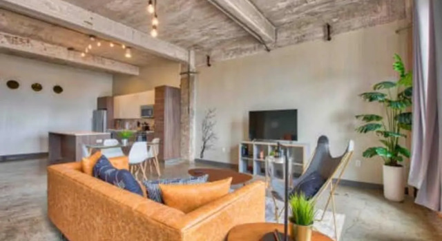 Downtown Luxury Lofts By RBA Living