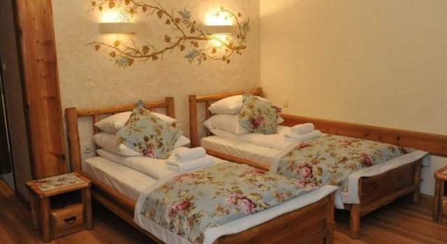 Bieszczadzki Gościniec Carpatia, Rezerwuj Hotel Wetlina 
