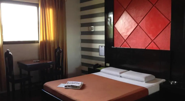 Номер Deluxe Hollywood Drive-In Hotel