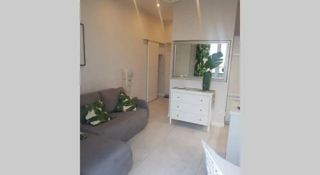 Студия Romantic Studio with Cool City View