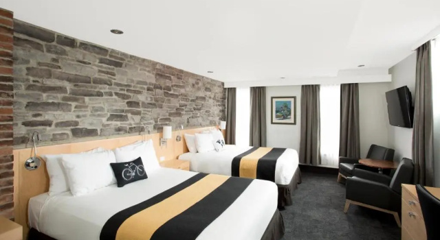Четырёхместный номер Standard Hotel du Vieux Quebec
