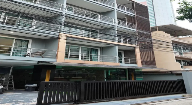 Aspira Suites Sukhumvit 20, Забронировать Отель Отели Бангкока с бассейном, рядом с Торгово-развлекательный центр Кореан Таун, Бассейн