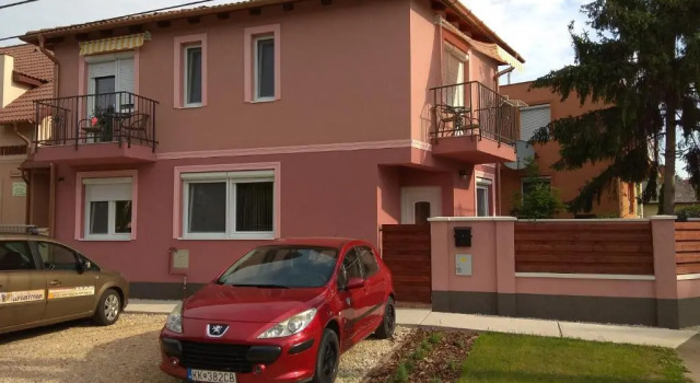 Апартаменты Dream Lux Apartman