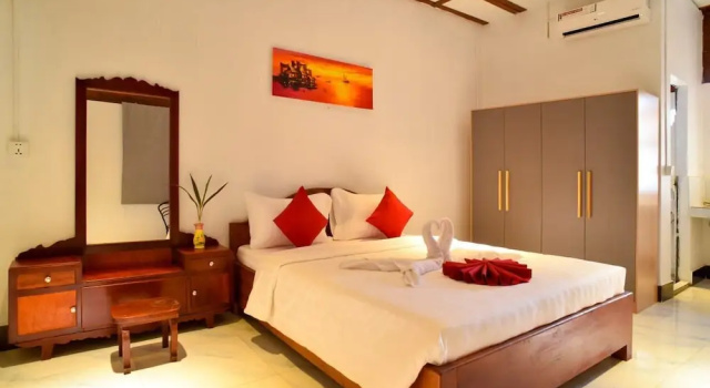 Номер Standard с балконом Densy Angkor Bungalow
