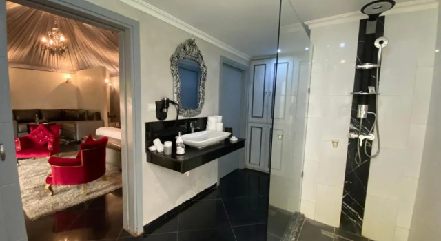Standardní Dvoulůžkový s manželskou postelí pokoj a výhledem do zahrady Eden Lodges & Spa -Boutique Hôtel de Luxe
