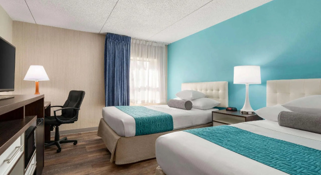 Четырёхместный номер Standard Clarion Pointe South Portland