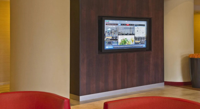 Courtyard by Marriott Long Island MacArthur Airport, Rezervați Hotel Ronkonkoma Long Island